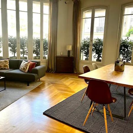 Guestready - Luxurious Charm Near Arc De Triomphe
