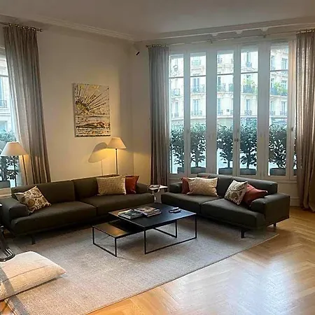 Hébergement de vacances Guestready - Luxurious Charm Near Arc De Triomphe *