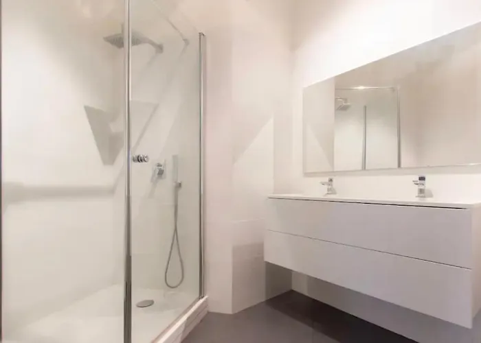 Guestready - Luxurious Charm Near Arc De Triomphe Paris