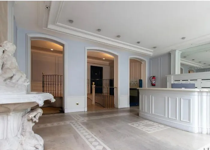 Guestready - Luxurious Charm Near Arc De Triomphe