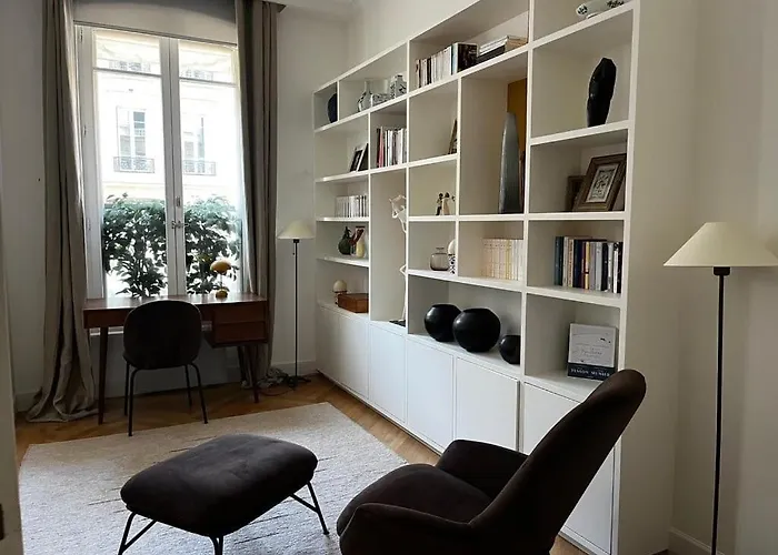 Guestready - Luxurious Charm Near Arc De Triomphe *